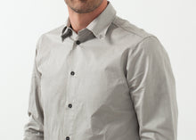 Carica l&#39;immagine nel visualizzatore di Gallery, Moun Button Up