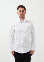 Carica l&#39;immagine nel visualizzatore di Gallery, Moun Button Up