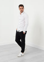 Carica l&#39;immagine nel visualizzatore di Gallery, Moun Button Up