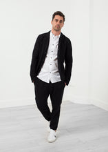 Carica l&#39;immagine nel visualizzatore di Gallery, Moun Button Up
