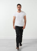 Carica l&#39;immagine nel visualizzatore di Gallery, Hibi T-Shirt