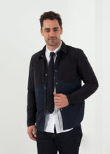 Carica l&#39;immagine nel visualizzatore di Gallery, Reversible Quilted Coat