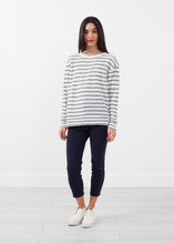 Carica l&#39;immagine nel visualizzatore di Gallery, Unisex Pique Sweater