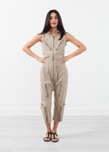 Carica l&#39;immagine nel visualizzatore di Gallery, Sleeveless Harem Flightsuit