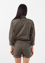 Carica l&#39;immagine nel visualizzatore di Gallery, Officers Jumper