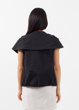 Carica l&#39;immagine nel visualizzatore di Gallery, Sleeveless Cape Jacket