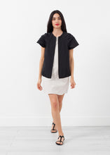 Carica l&#39;immagine nel visualizzatore di Gallery, Sleeveless Cape Jacket