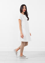 Carica l&#39;immagine nel visualizzatore di Gallery, Babydoll Bow Dress