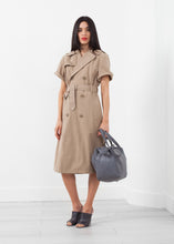 Carica l&#39;immagine nel visualizzatore di Gallery, Rolled Sleeve Trenchcoat