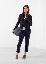 Carica l&#39;immagine nel visualizzatore di Gallery, Draped Neck Cardigan
