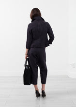 Carica l&#39;immagine nel visualizzatore di Gallery, Pinstripe Blazer