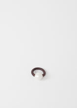 Carica l&#39;immagine nel visualizzatore di Gallery, April Ring
