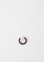 Carica l&#39;immagine nel visualizzatore di Gallery, April Ring