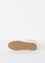Carica l&#39;immagine nel visualizzatore di Gallery, High Top Sneaker