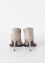 Carica l&#39;immagine nel visualizzatore di Gallery, Camoscio Zip Heel