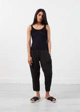 Carica l&#39;immagine nel visualizzatore di Gallery, Feather Ribbed Tank