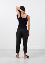 Carica l&#39;immagine nel visualizzatore di Gallery, Feather Ribbed Tank
