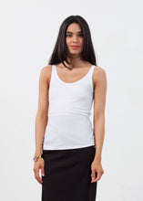 Carica l&#39;immagine nel visualizzatore di Gallery, Feather Ribbed Tank