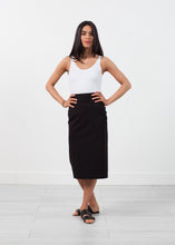 Carica l&#39;immagine nel visualizzatore di Gallery, Long Pencil Skirt in Black