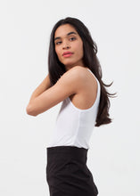 Carica l&#39;immagine nel visualizzatore di Gallery, Feather Ribbed Tank