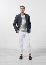 Carica l&#39;immagine nel visualizzatore di Gallery, Five Button Blazer
