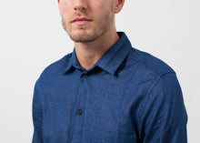 Carica l&#39;immagine nel visualizzatore di Gallery, Casual Indigo Shirt