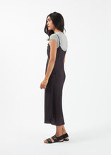 Carica l&#39;immagine nel visualizzatore di Gallery, Bias Slip Dress