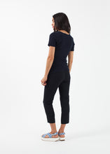Carica l&#39;immagine nel visualizzatore di Gallery, Pearl Tee