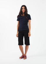 Carica l&#39;immagine nel visualizzatore di Gallery, Pearl Tee
