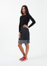 Carica l&#39;immagine nel visualizzatore di Gallery, Cuffed Skirt