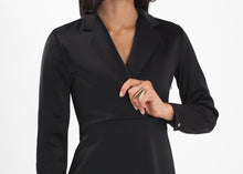 Carica l&#39;immagine nel visualizzatore di Gallery, Surplice Dress