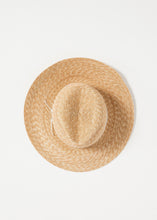 Carica l'immagine nel visualizzatore di Gallery, Wrapped Up Hat in Straw/White