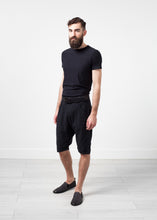 Carica l'immagine nel visualizzatore di Gallery, Yank Crewneck Tee