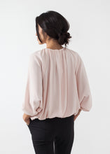 Carica l&#39;immagine nel visualizzatore di Gallery, Bubble Peasant Top