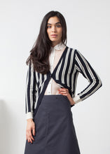 Carica l&#39;immagine nel visualizzatore di Gallery, Aura Library Skirt