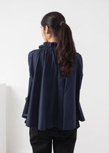 Carica l&#39;immagine nel visualizzatore di Gallery, Ruffled Cabin Top