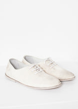 Carica l&#39;immagine nel visualizzatore di Gallery, Diamond Slip-On in White