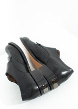 Carica l&#39;immagine nel visualizzatore di Gallery, Golf Shoe in Black