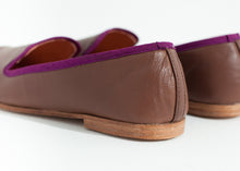 Carica l&#39;immagine nel visualizzatore di Gallery, Bizi Cap Toe Loafer in Rose/Aubergine