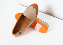 Carica l'immagine nel visualizzatore di Gallery, Wingtip Loafer in Orange