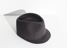 Carica l&#39;immagine nel visualizzatore di Gallery, Kraig Hat in Steel Grey