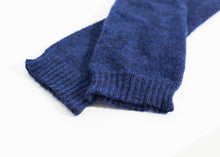 Carica l&#39;immagine nel visualizzatore di Gallery, Pikki Mittens in Blue