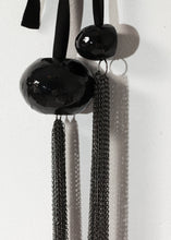 Carica l&#39;immagine nel visualizzatore di Gallery, Cascade Necklace in Black