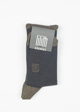 Carica l&#39;immagine nel visualizzatore di Gallery, Orang Outang Sock in Bark